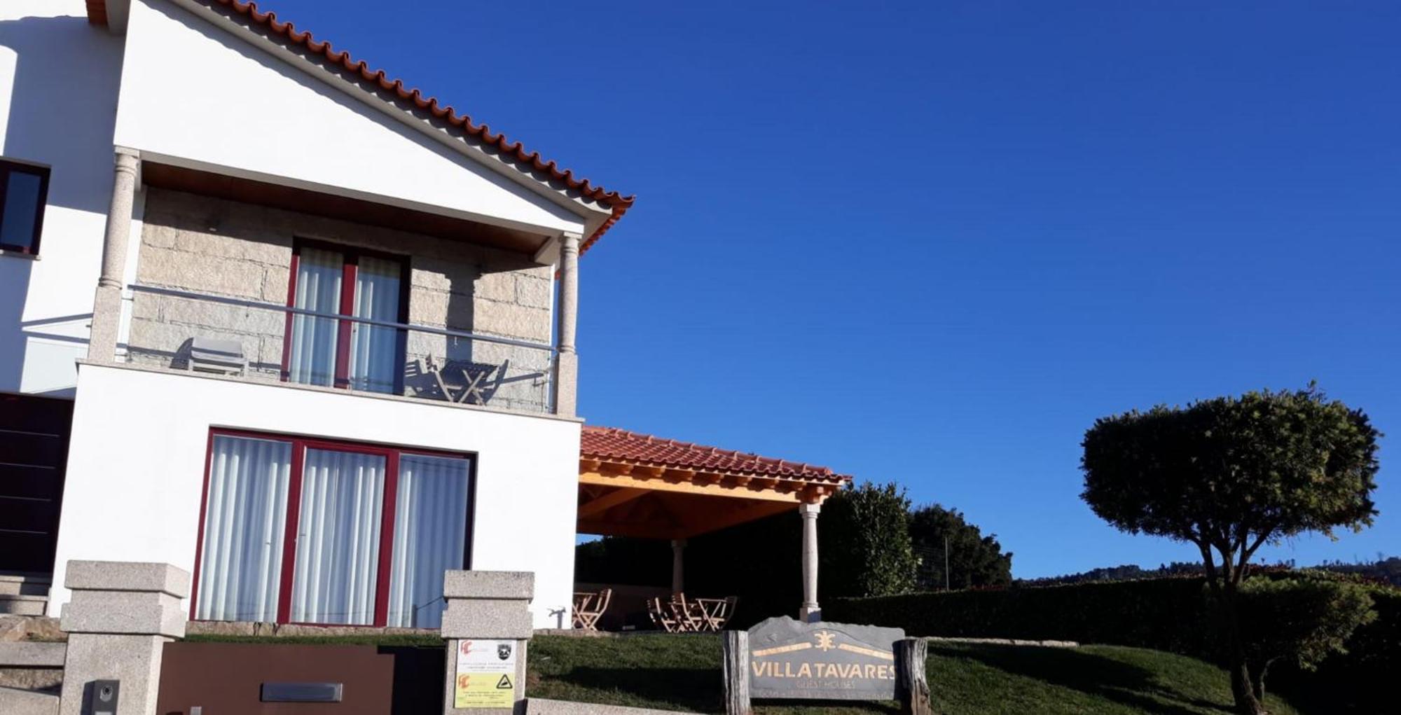 Villa Tavares Suites Arouca Room photo